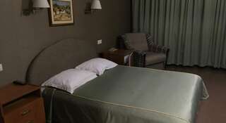 Гостиница Коктебель Коктебель Полулюкс-4